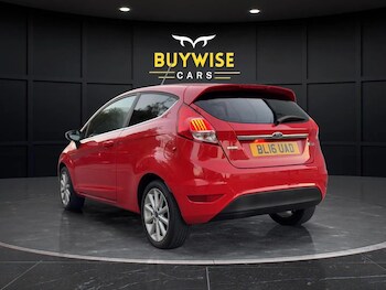 Used Ford Fiesta 2016 for sale - 76047557: Photo