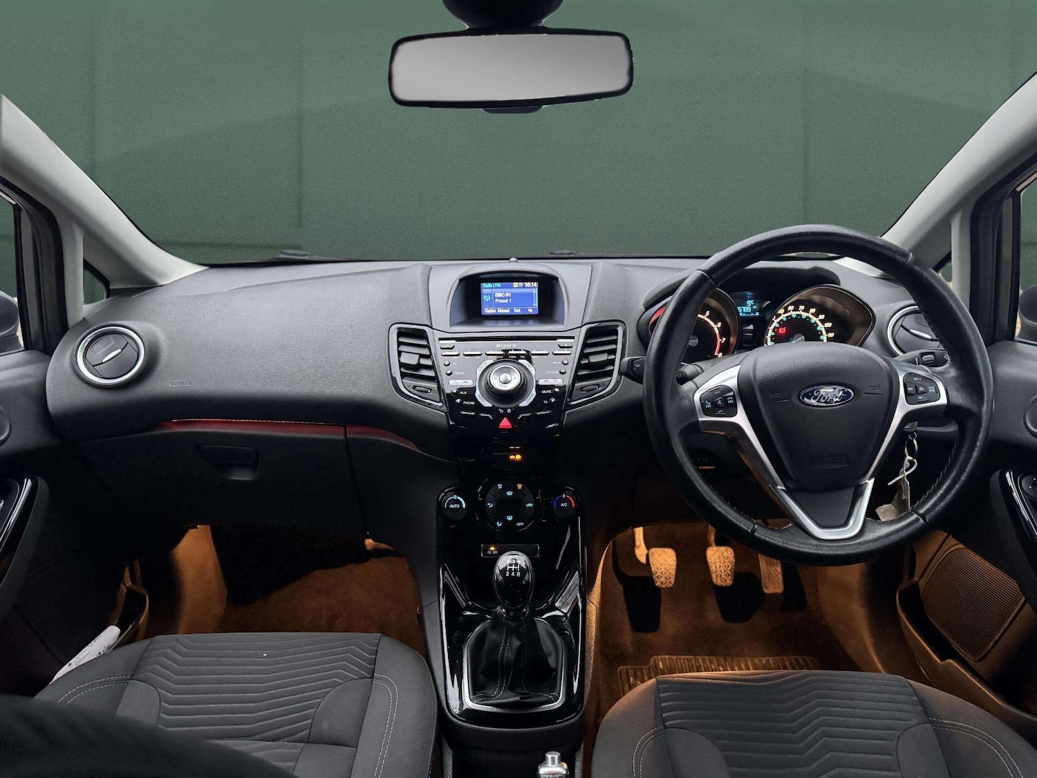 Used Ford Fiesta 2015 for sale - 77285751: Photo 17