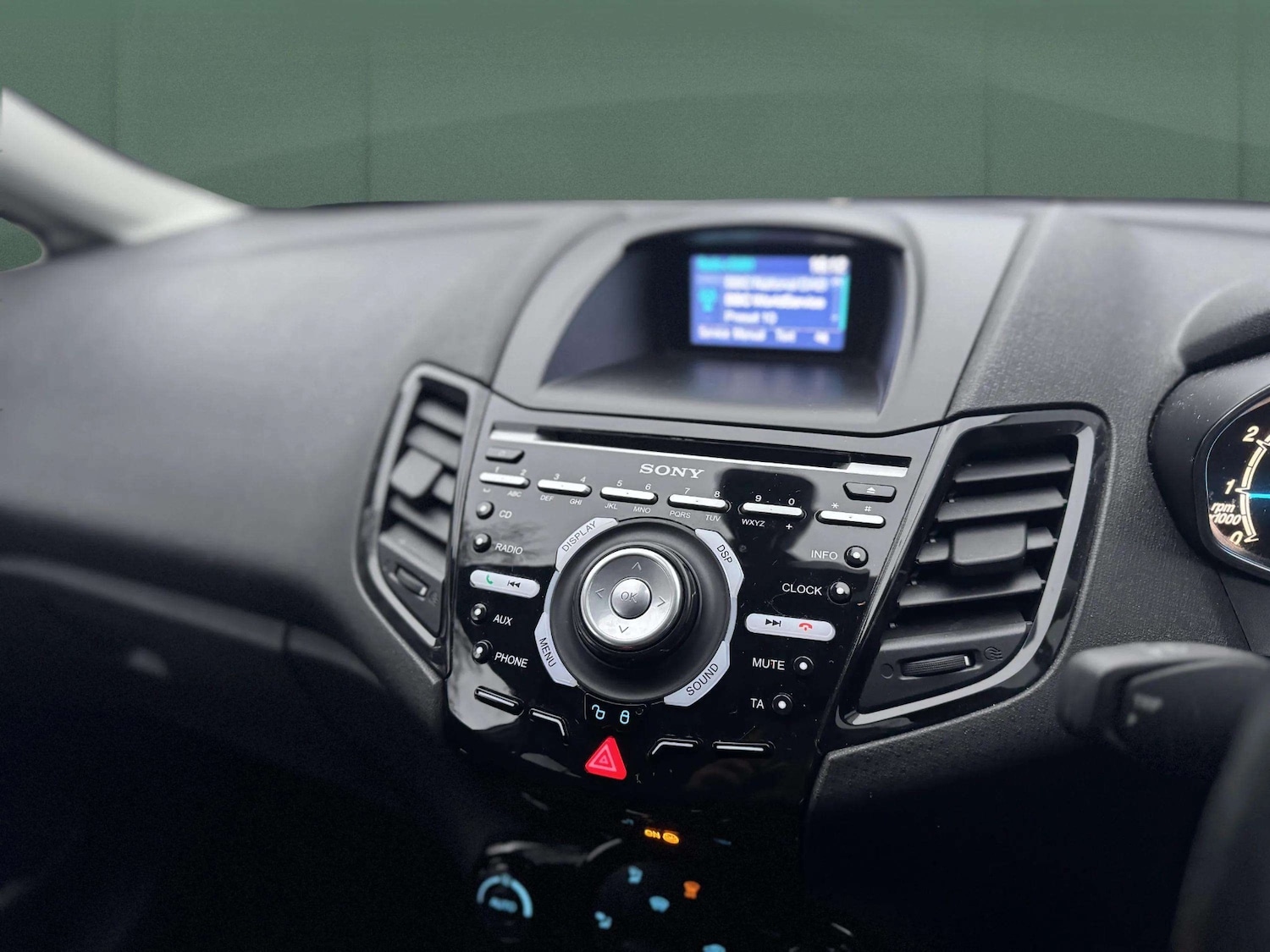 Used Ford Fiesta 2015 for sale - 77285751: Photo 22