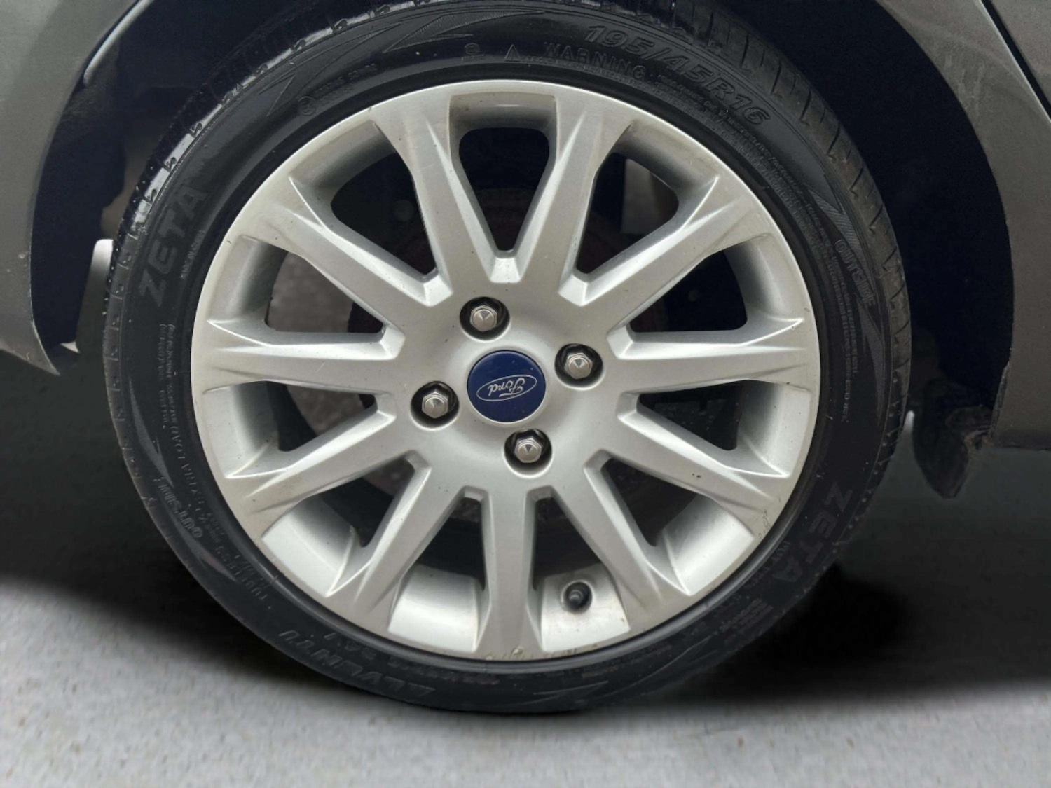 Used Ford Fiesta 2015 for sale - 77285751: Photo 37