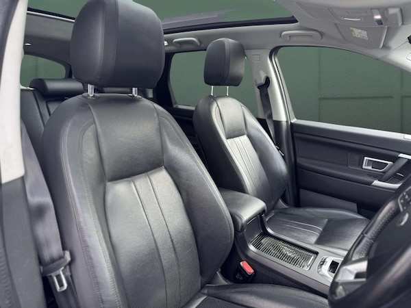 Used Land Rover Discovery Sport 2017 for sale - 76181197: Photo 16