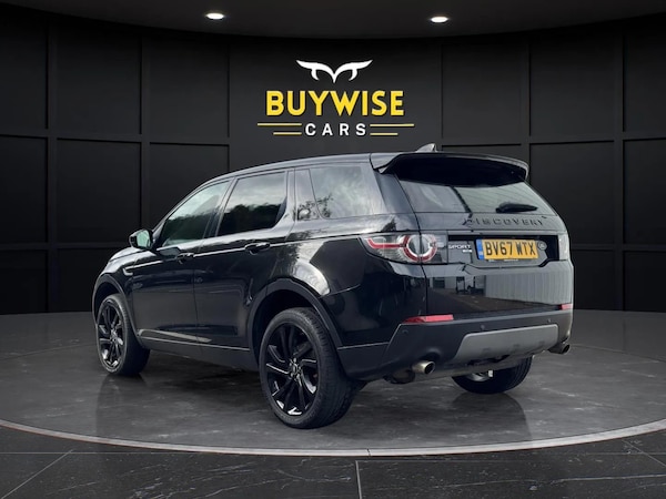 Used Land Rover Discovery Sport 2017 for sale - 76181197: Photo 3