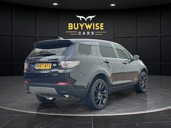 Used Land Rover Discovery Sport 2017 for sale - 76181197: Photo 4