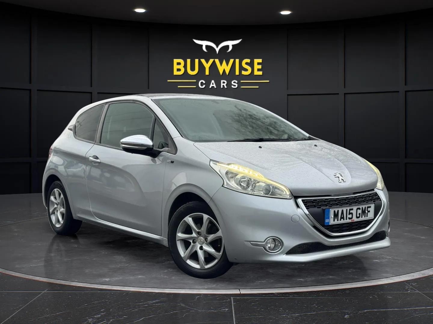 Used Peugeot 208 2015 for sale - 77319117: Photo 2