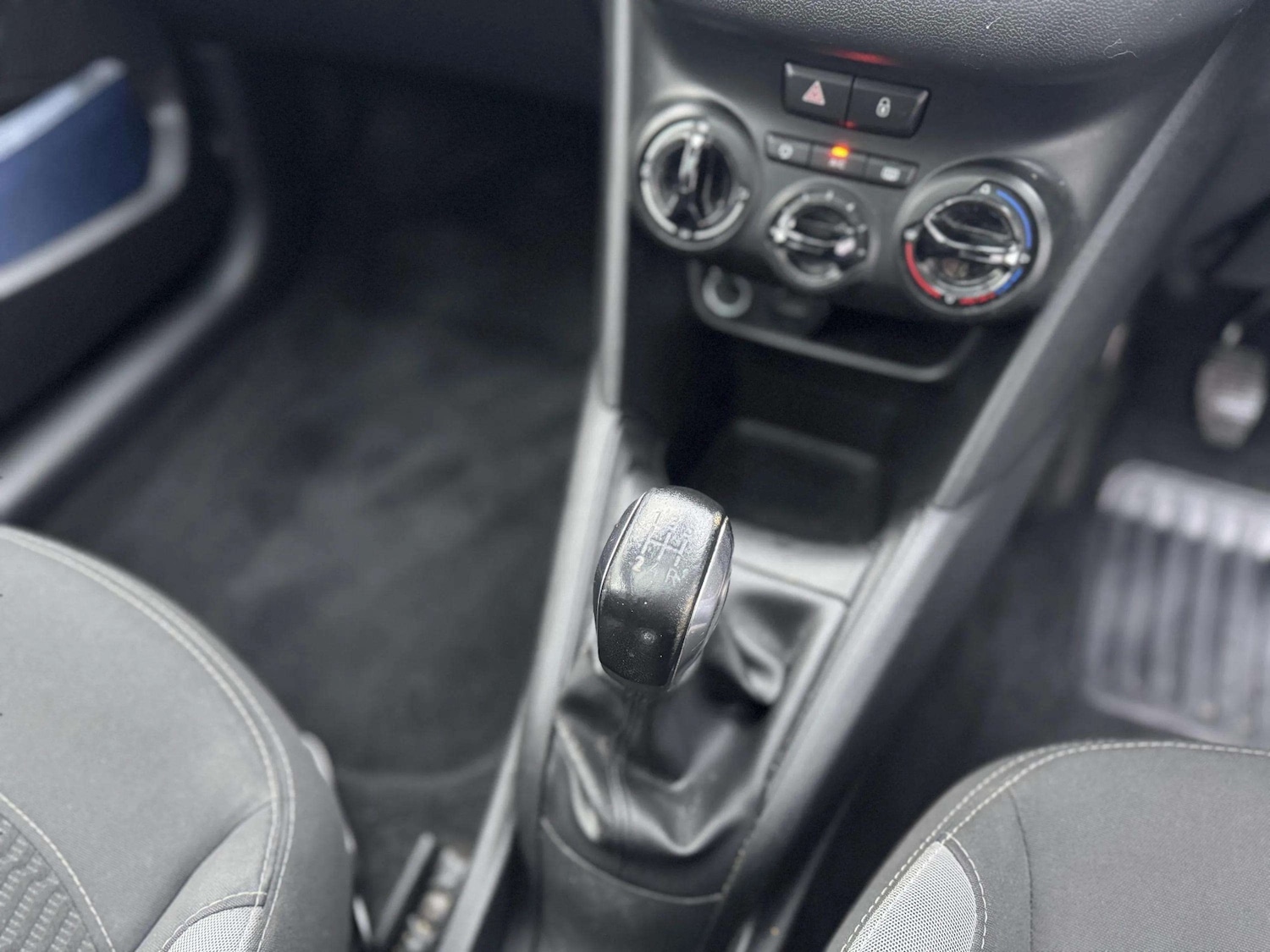 Used Peugeot 208 2015 for sale - 77319117: Photo 23