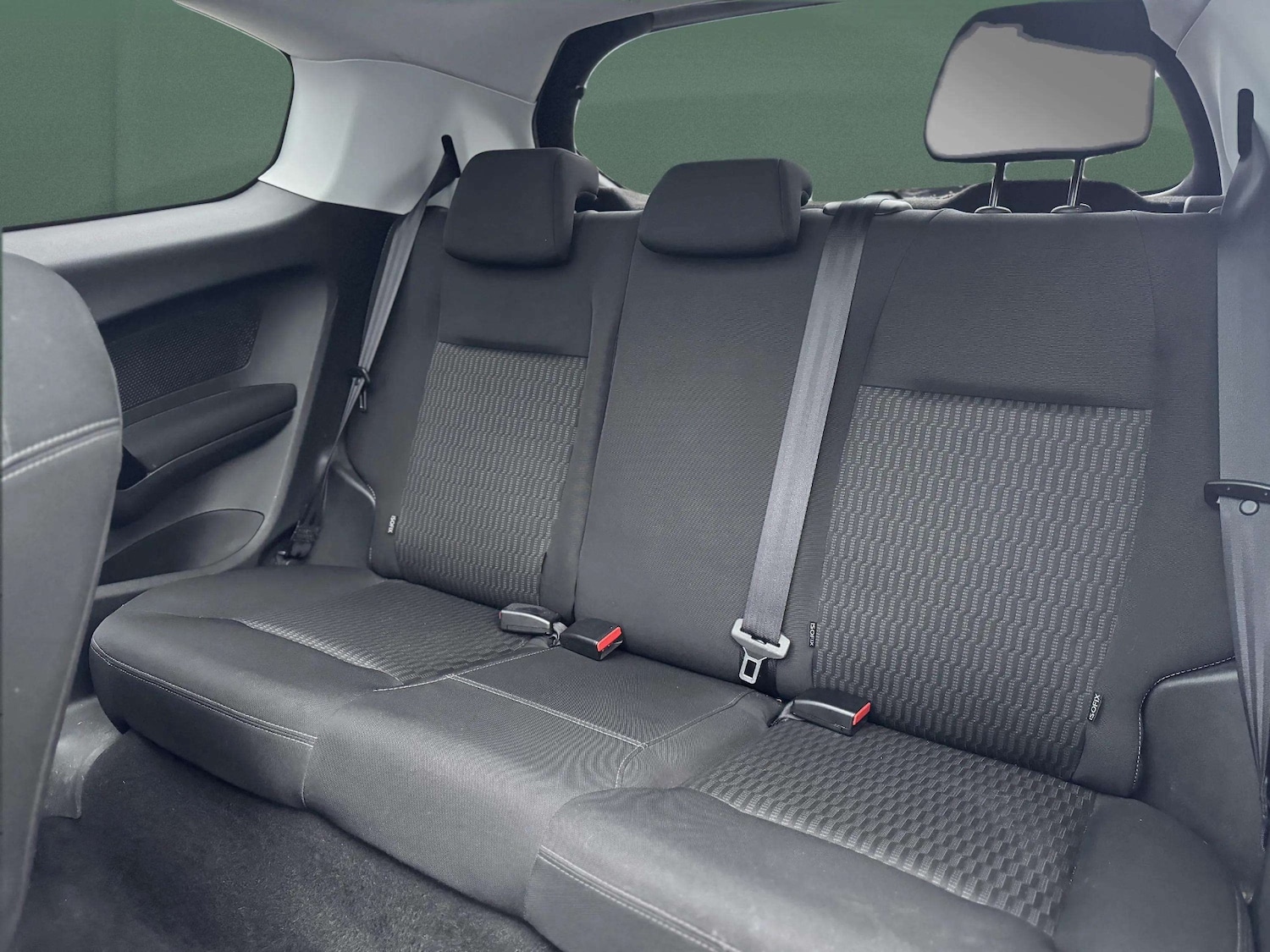 Used Peugeot 208 2015 for sale - 77319117: Photo 27