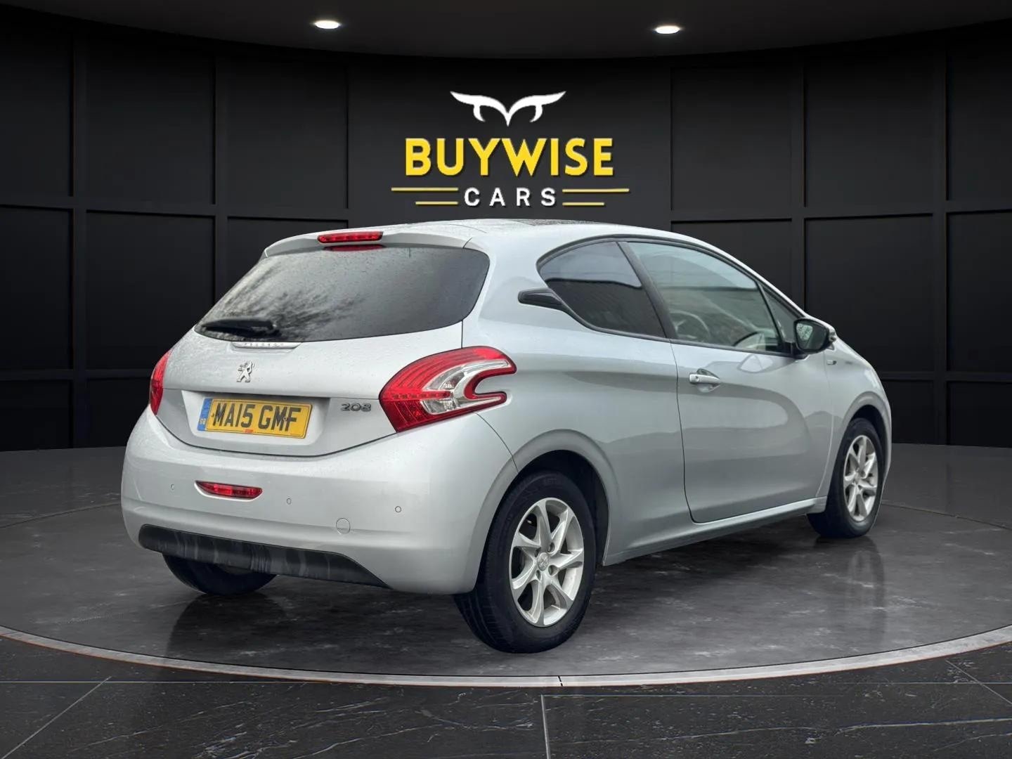 Used Peugeot 208 2015 for sale - 77319117: Photo 3