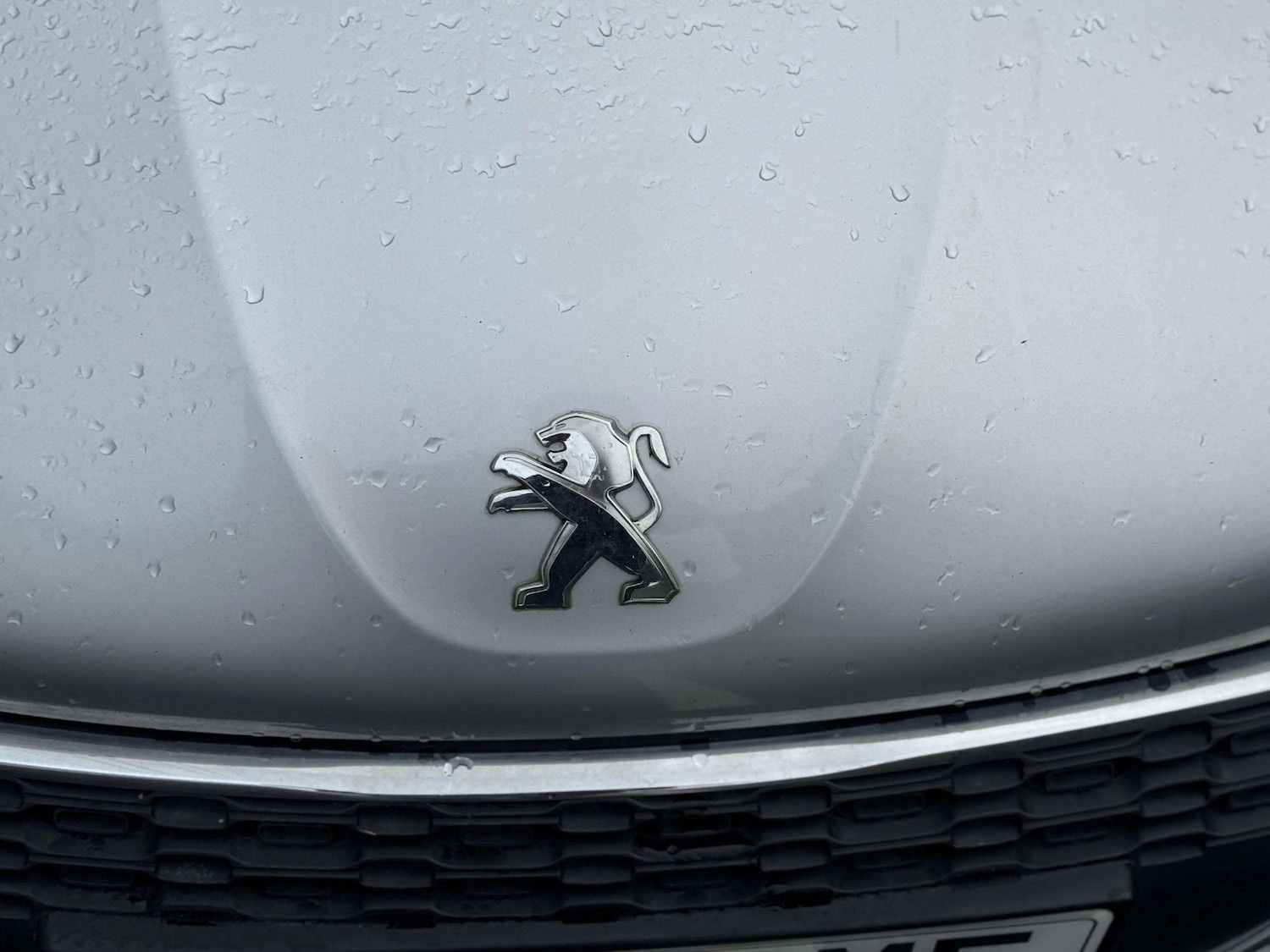 Used Peugeot 208 2015 for sale - 77319117: Photo 35