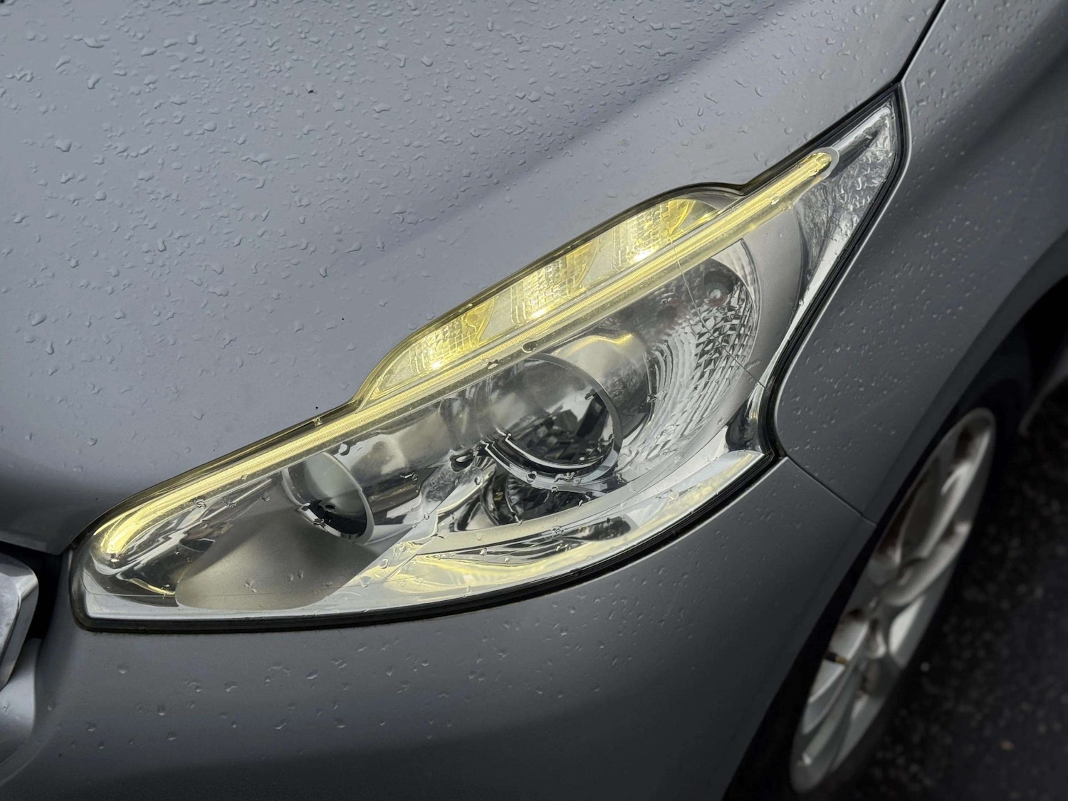 Used Peugeot 208 2015 for sale - 77319117: Photo 36