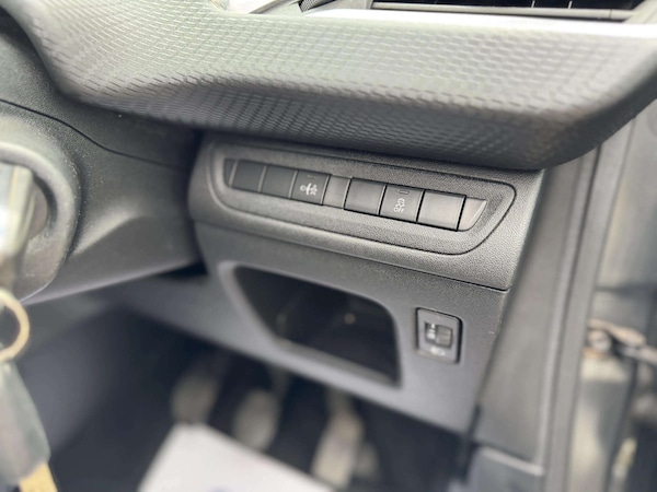 Used Peugeot 208 2016 for sale - 76206247: Photo 18