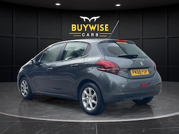 Used Peugeot 208 2016 for sale - 76206247: Photo 4