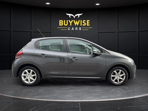 Used Peugeot 208 2016 for sale - 76206247: Photo 6
