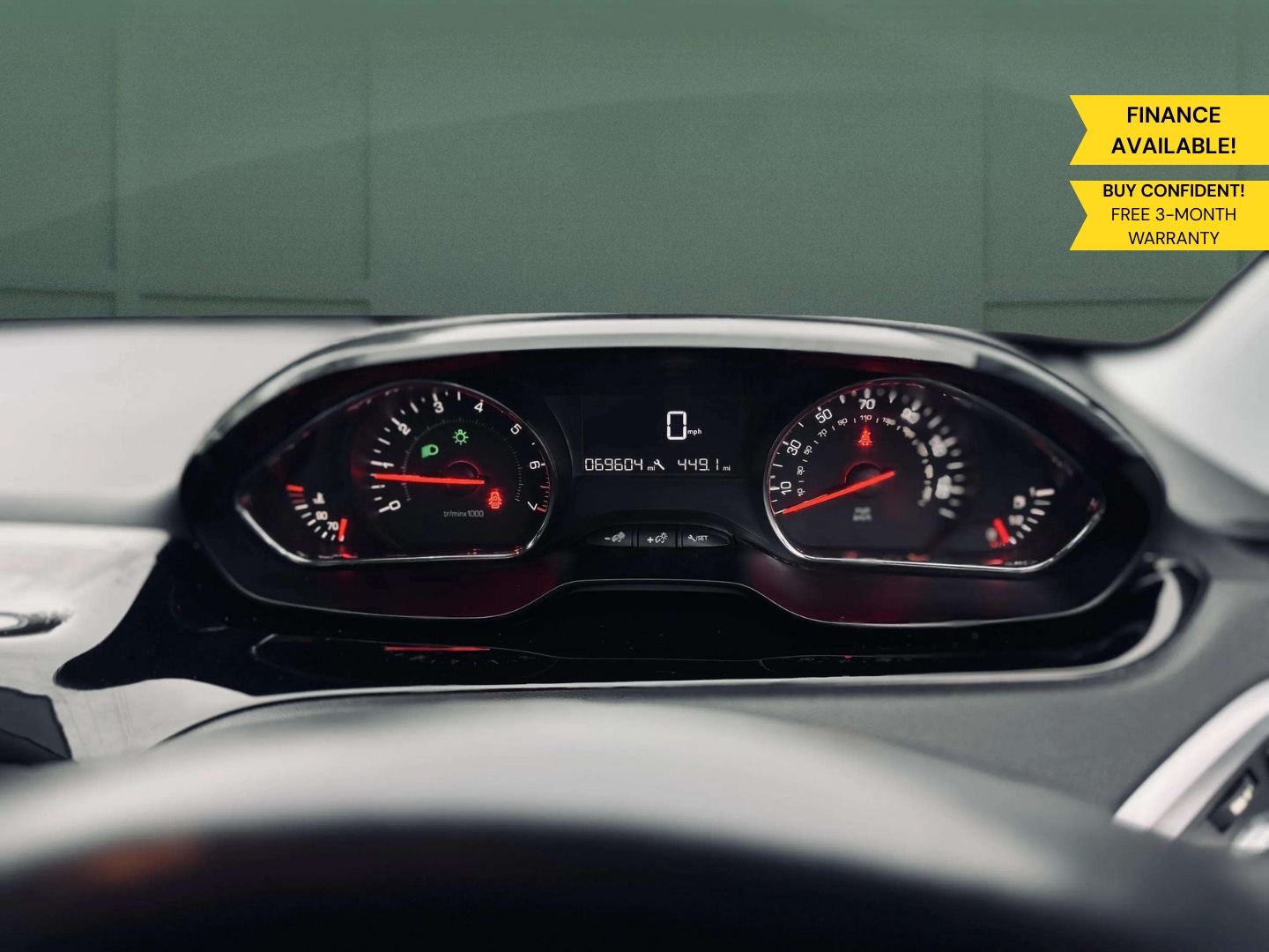 Used Peugeot 208 2012 for sale - 77418432: Photo 18