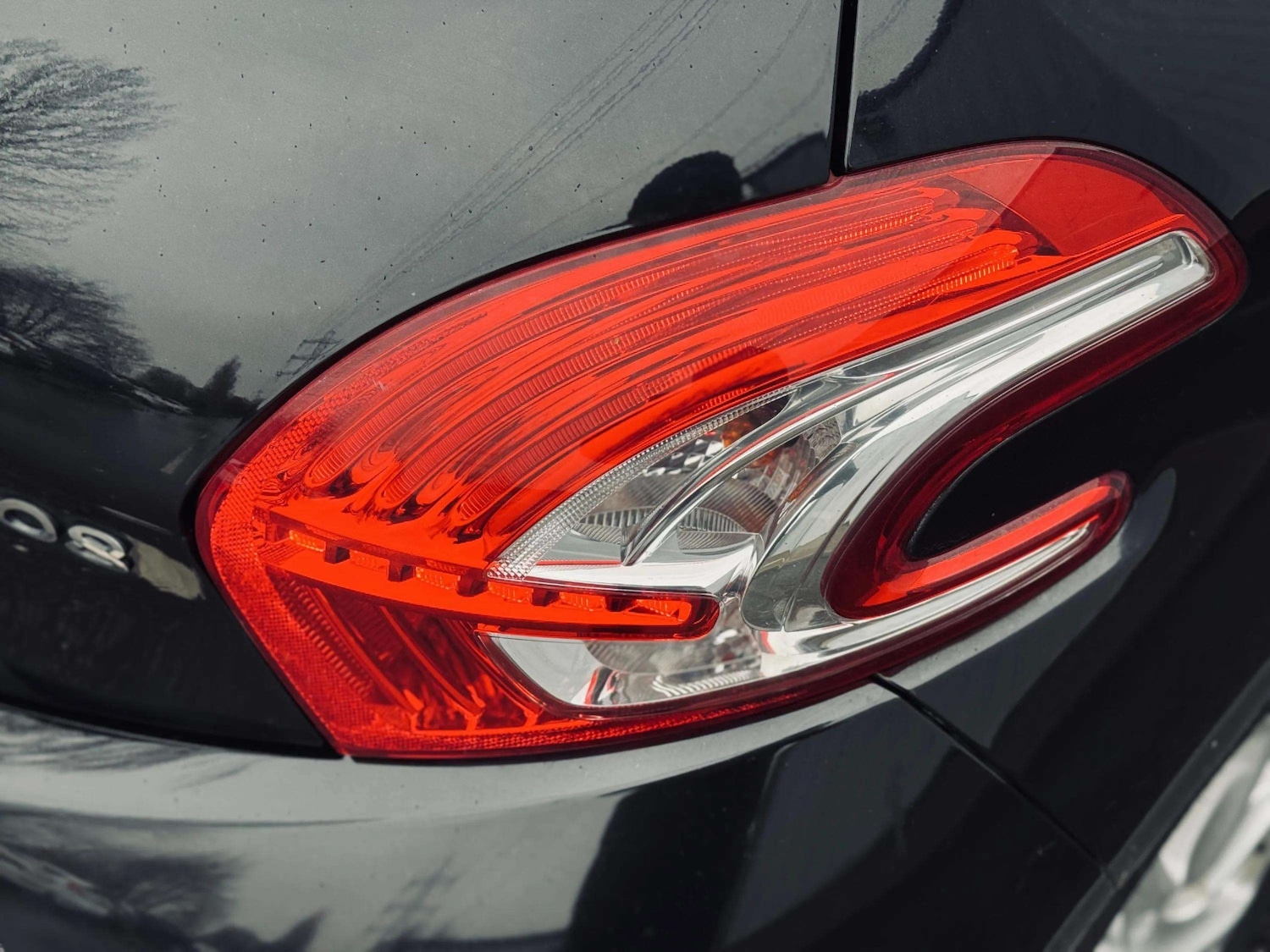 Used Peugeot 208 2012 for sale - 77418432: Photo 37