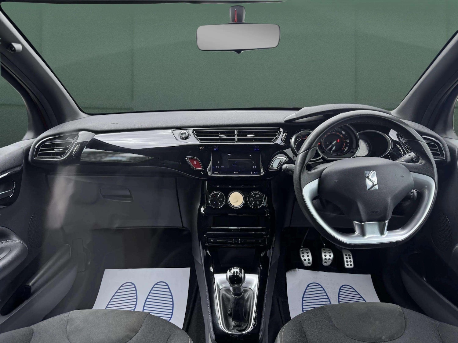 Vehicle 21