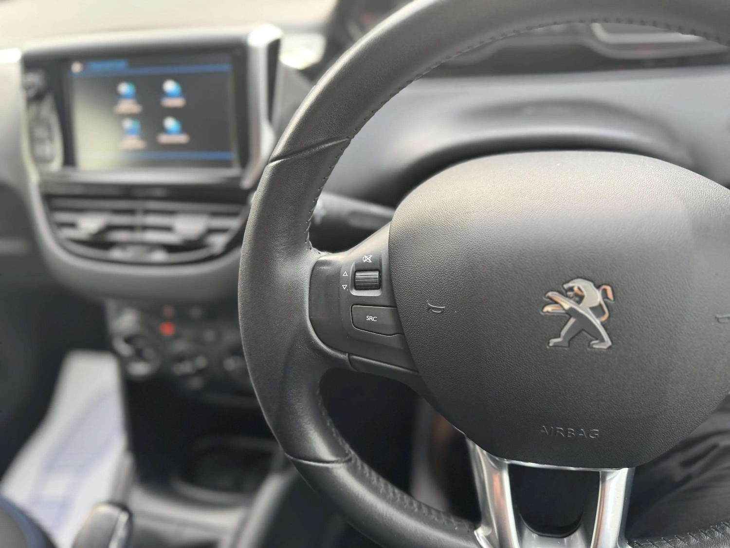 Used Peugeot 208 2019 for sale - 76626595: Photo 21