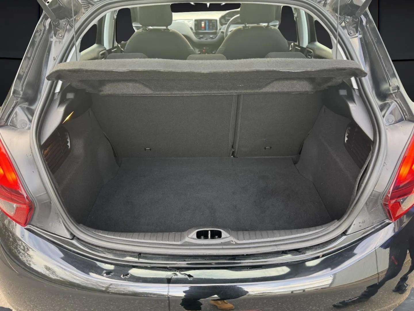 Used Peugeot 208 2019 for sale - 76626595: Photo 36