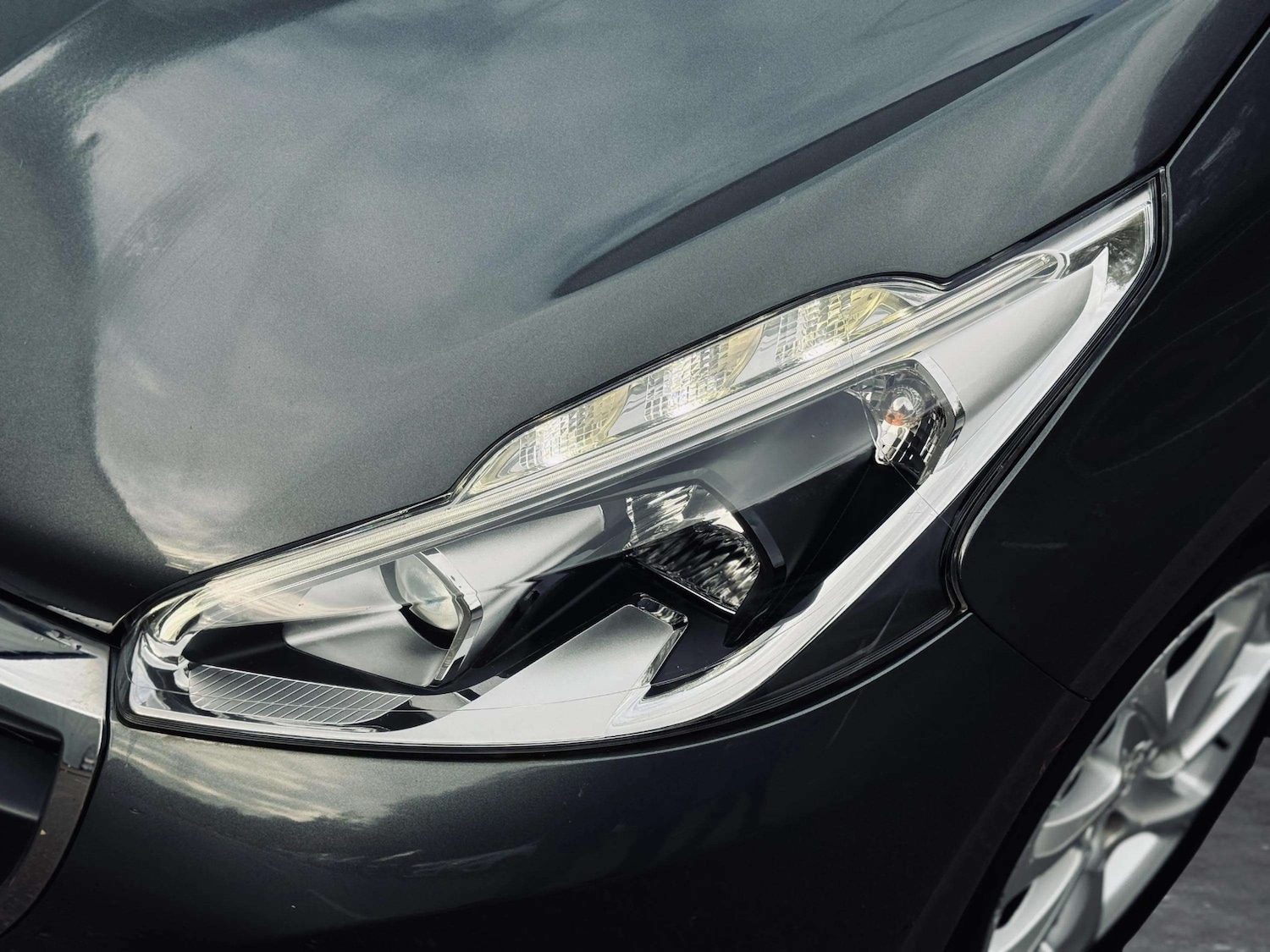 Used Peugeot 208 2016 for sale - 76492339: Photo 11