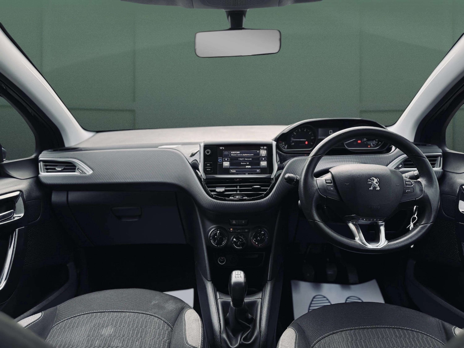 Used Peugeot 208 2016 for sale - 76492339: Photo 17