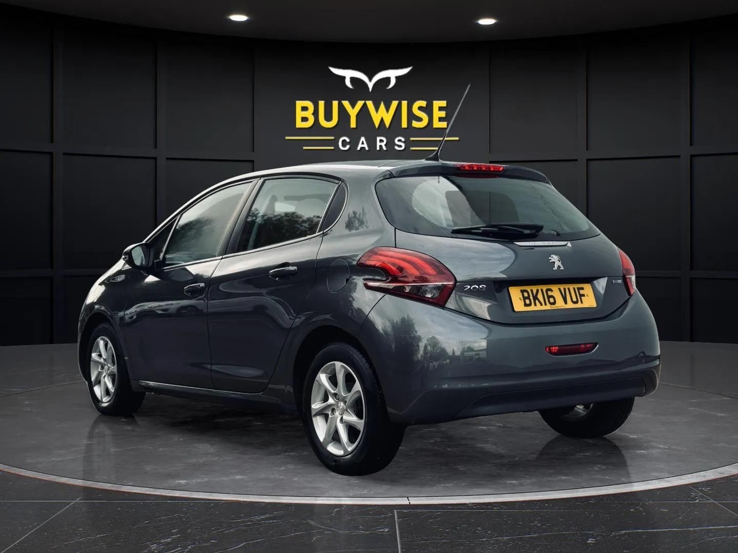 Used Peugeot 208 2016 for sale - 76492339: Photo 4