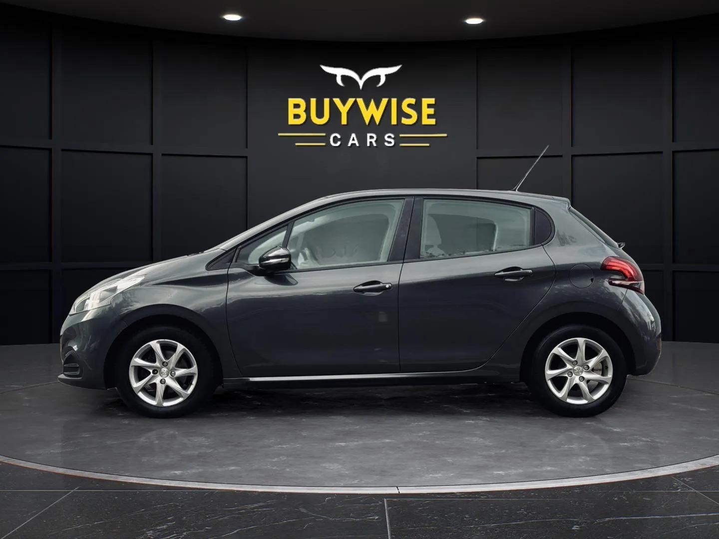 Used Peugeot 208 2016 for sale - 76492339: Photo 5