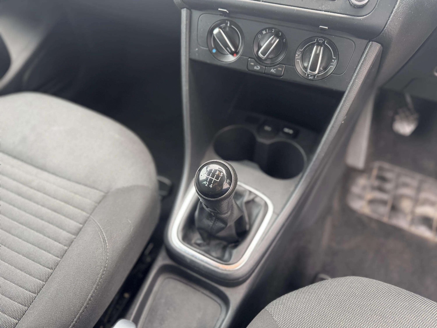 Used Volkswagen Polo 2013 for sale - 77318649: Photo 21