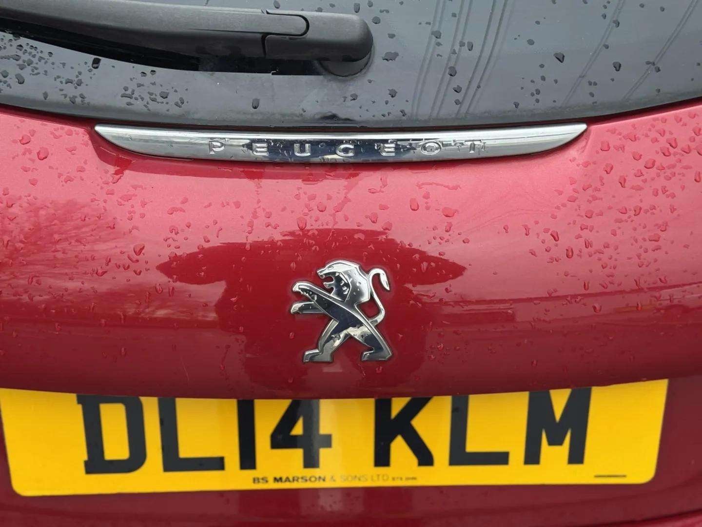 Used Peugeot 208 2014 for sale - 77393692: Photo 12