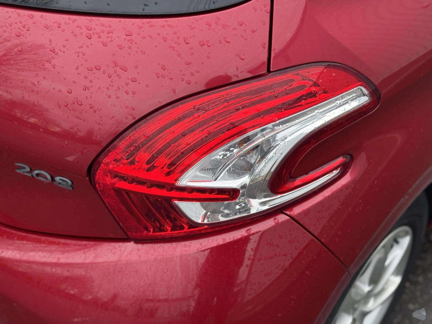 Used Peugeot 208 2014 for sale - 77393692: Photo 13