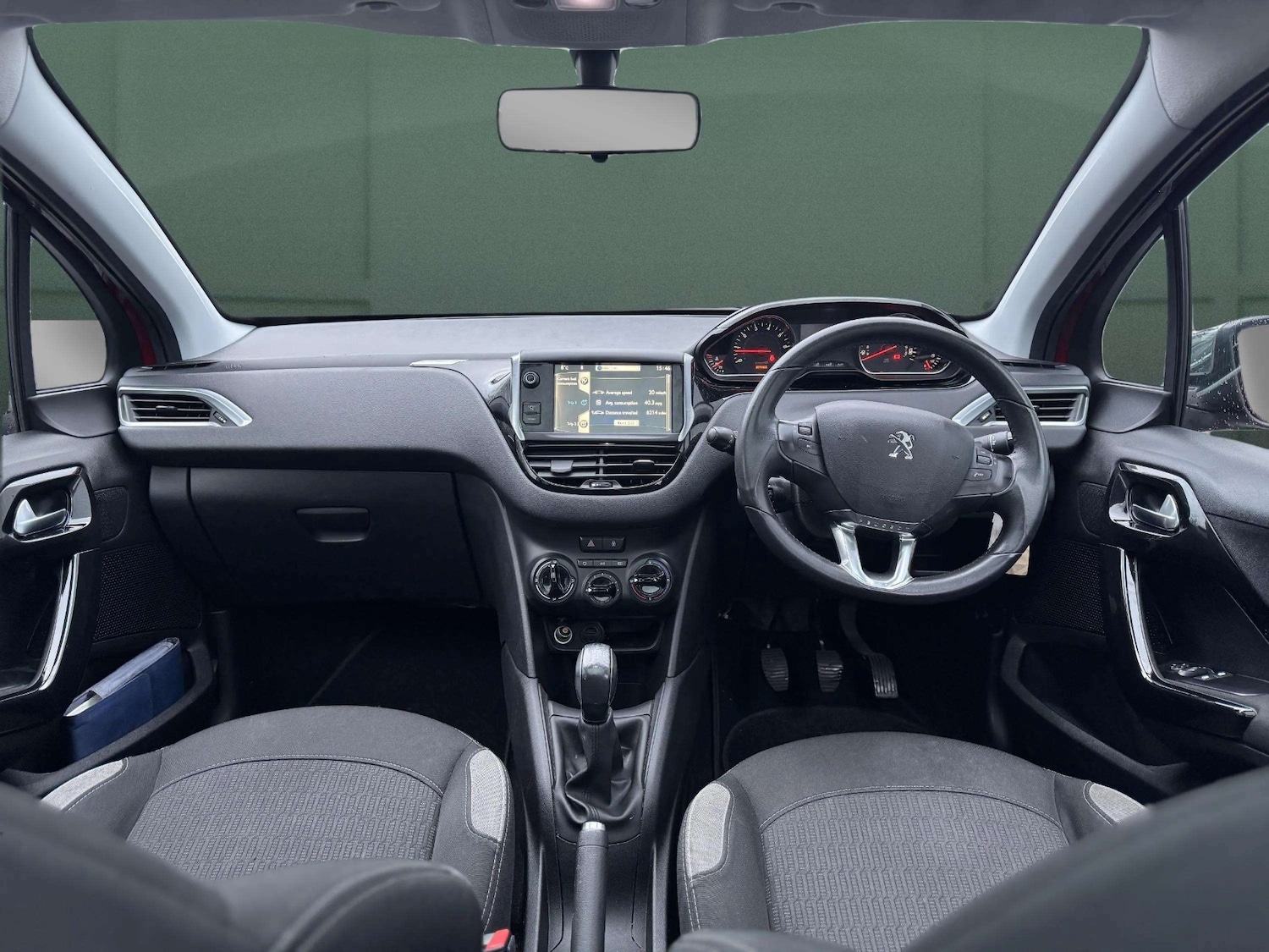 Used Peugeot 208 2014 for sale - 77393692: Photo 35