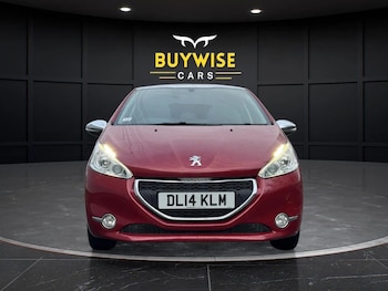 Used Peugeot 208 2014 for sale - 77393692: Photo