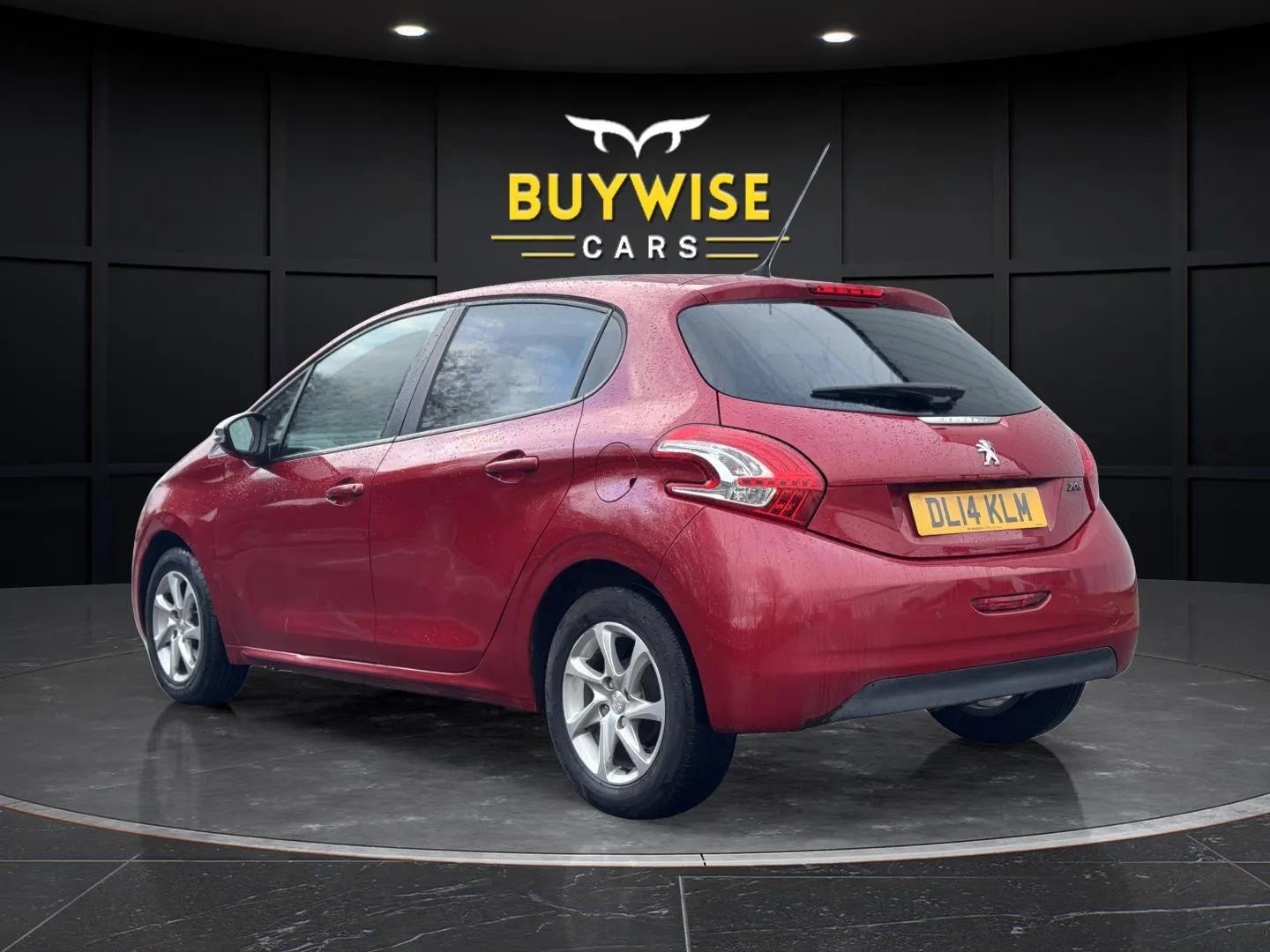 Used Peugeot 208 2014 for sale - 77393692: Photo 5