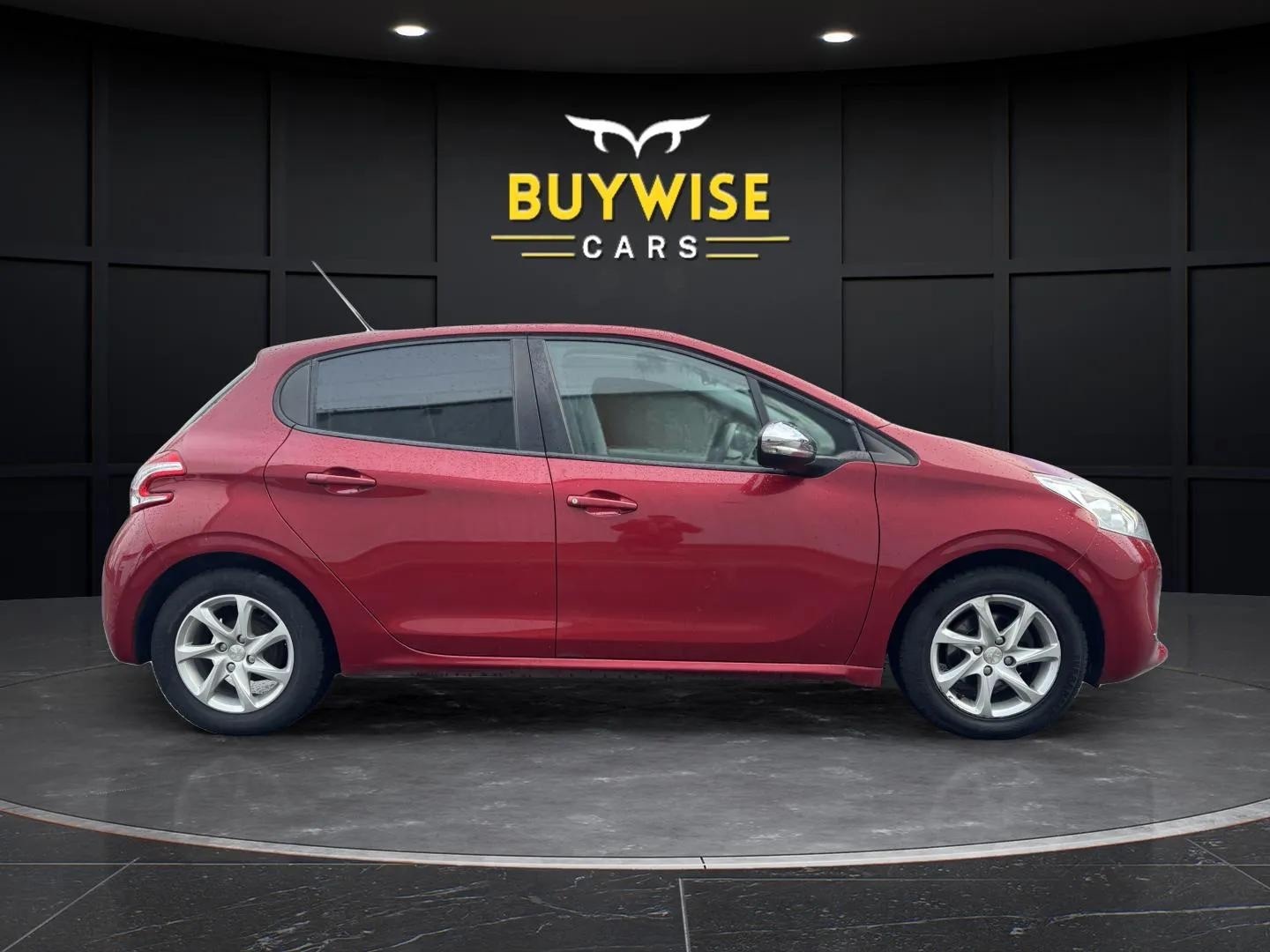 Used Peugeot 208 2014 for sale - 77393692: Photo 8
