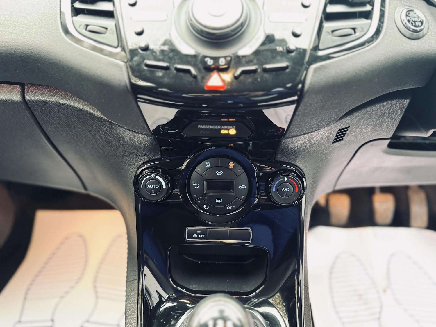 Used Ford Fiesta 2015 for sale - 76815647: Photo 18