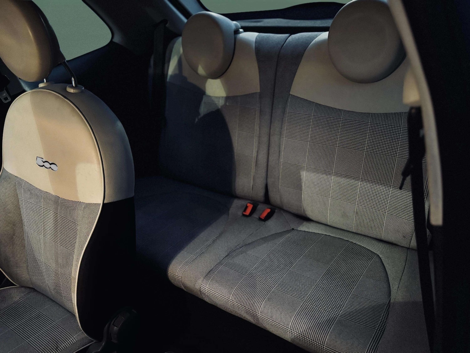 Used Fiat 500 2014 for sale - 76567876: Photo 12