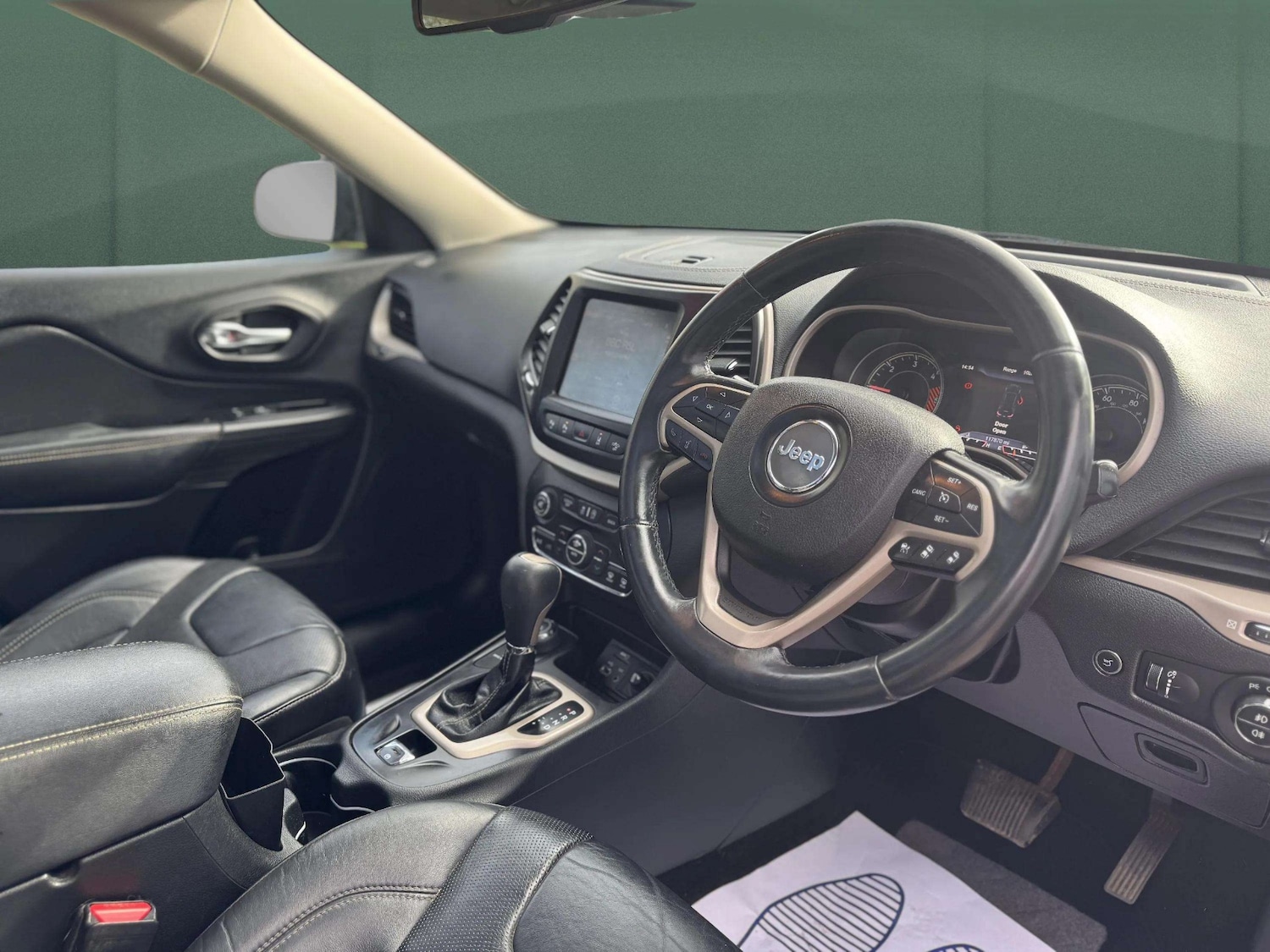 Used Jeep Cherokee 2014 for sale - 78028204: Photo 8