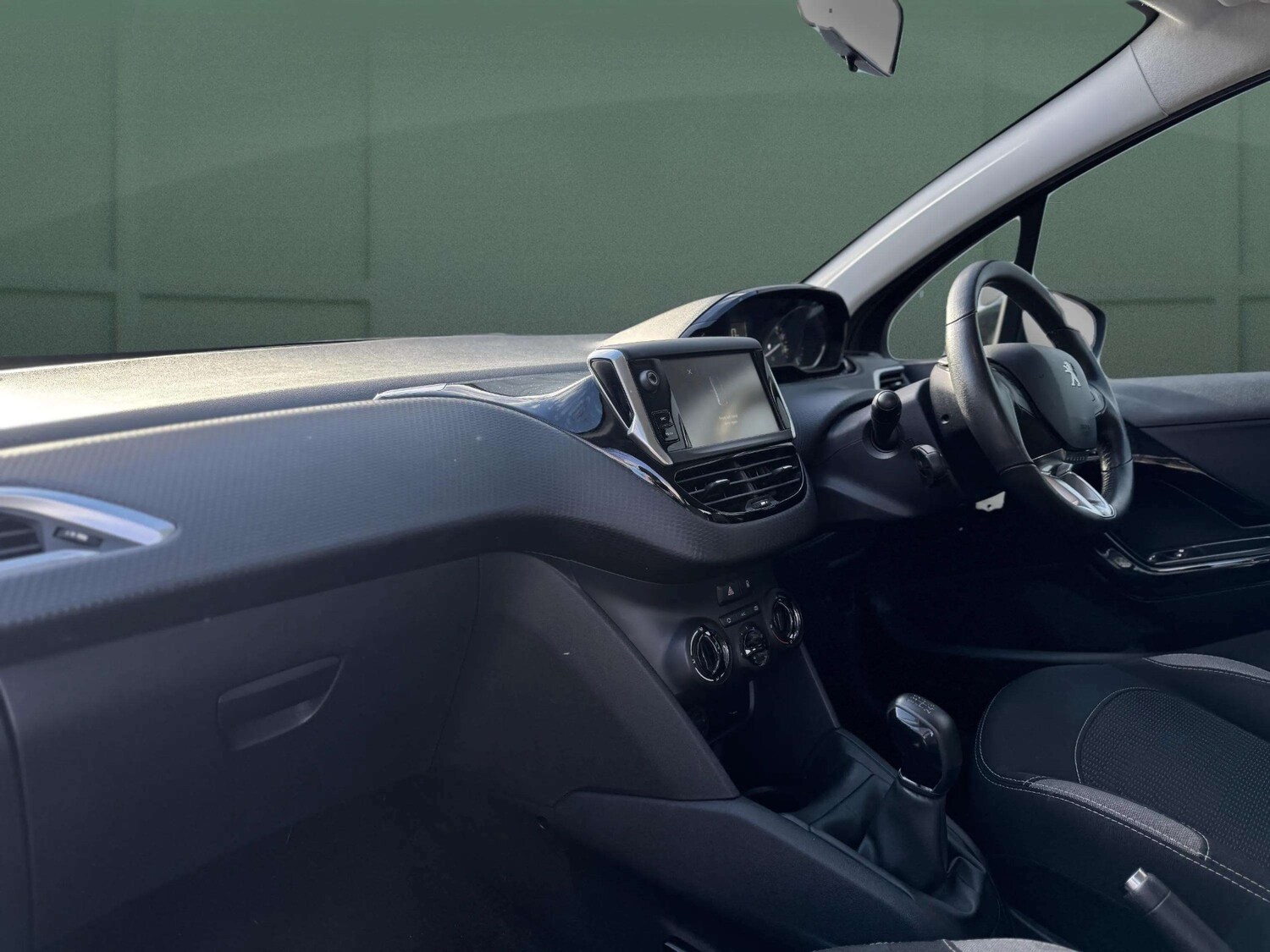 Used Peugeot 208 2016 for sale - 77707998: Photo 12