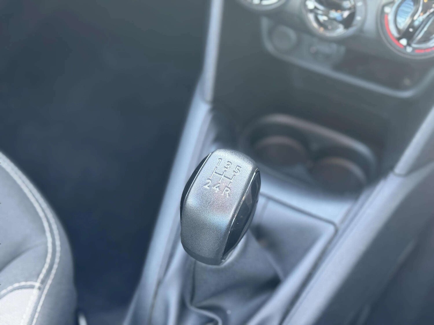 Used Peugeot 208 2016 for sale - 77707998: Photo 24