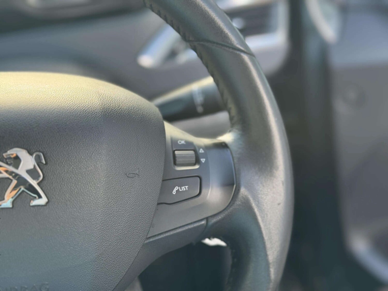 Used Peugeot 208 2016 for sale - 77707998: Photo 27