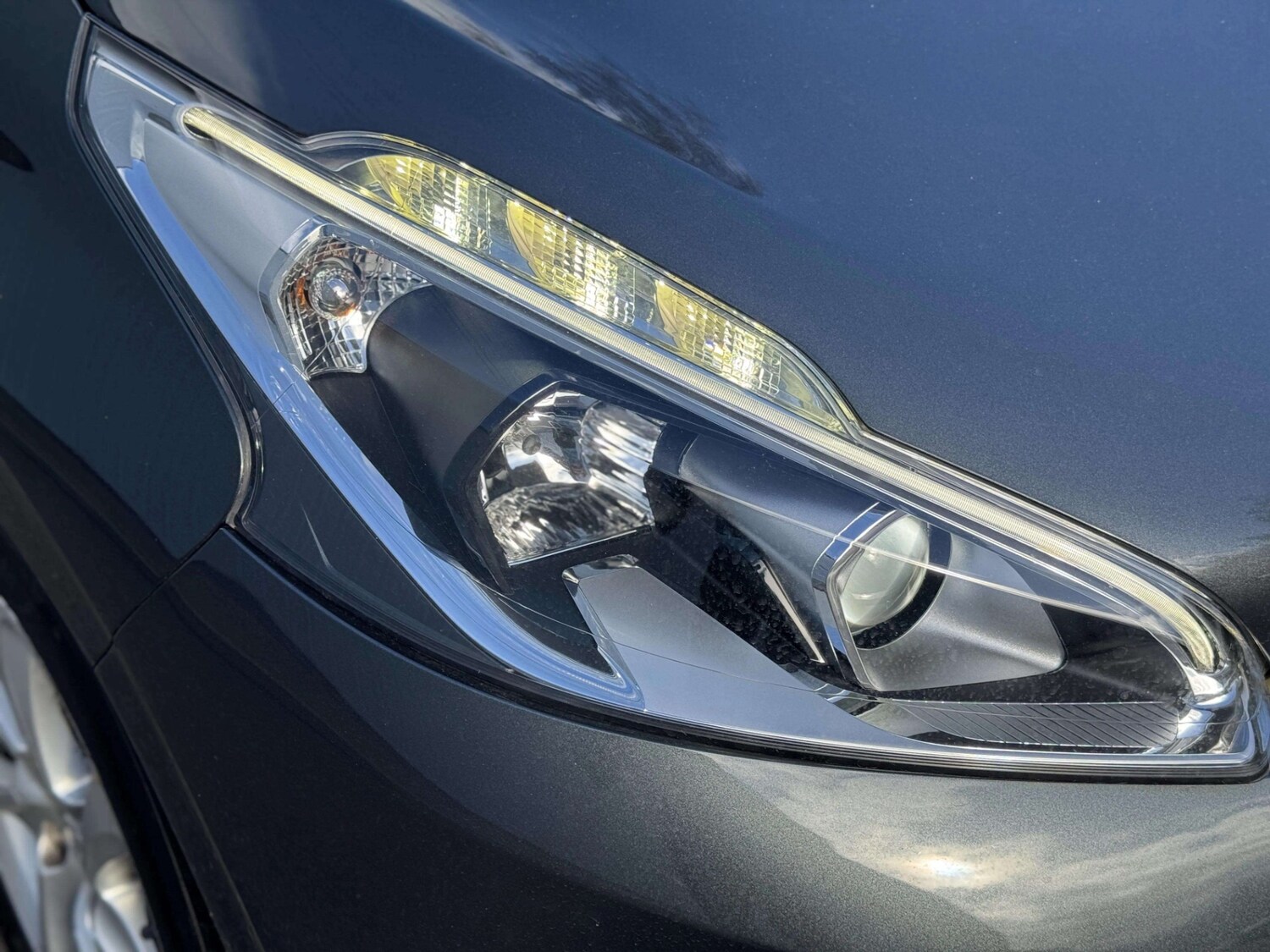 Used Peugeot 208 2016 for sale - 77707998: Photo 29