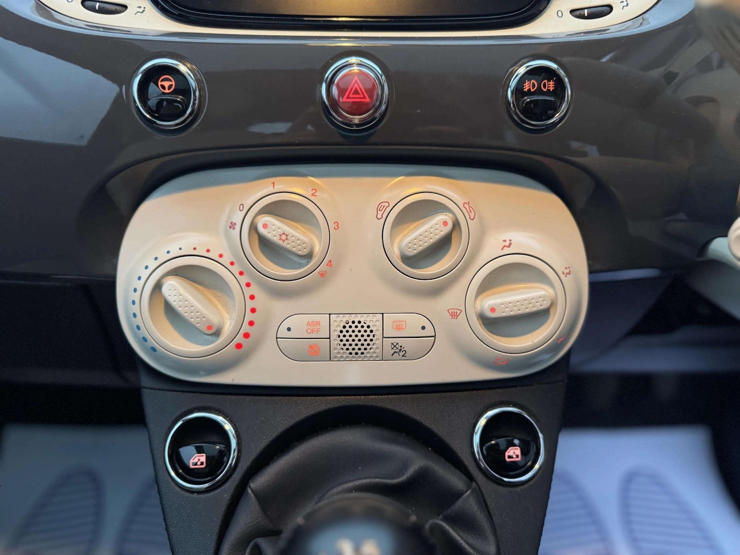 Used Fiat 500 2018 for sale - 76589935: Photo 32