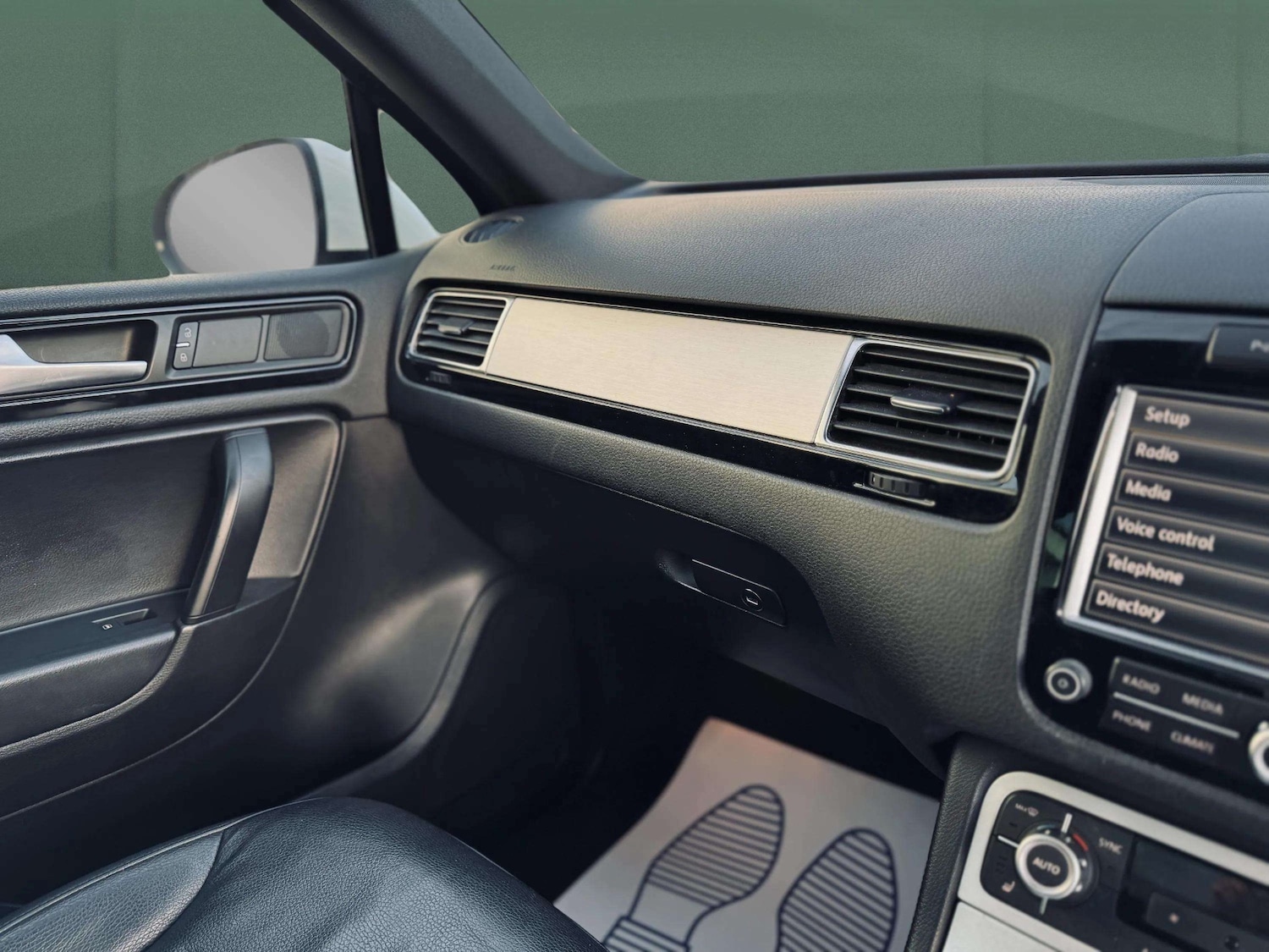 Used Volkswagen Touareg 2014 for sale - 76595243: Photo 30