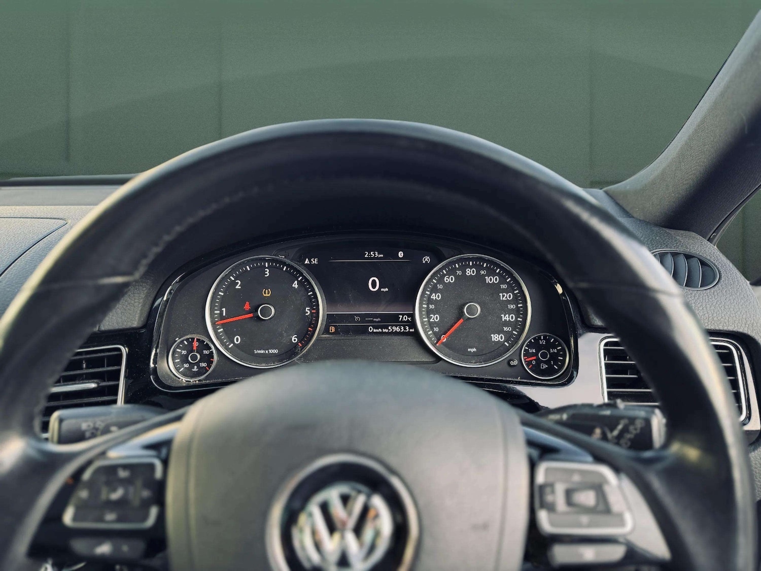 Used Volkswagen Touareg 2014 for sale - 76595243: Photo 32