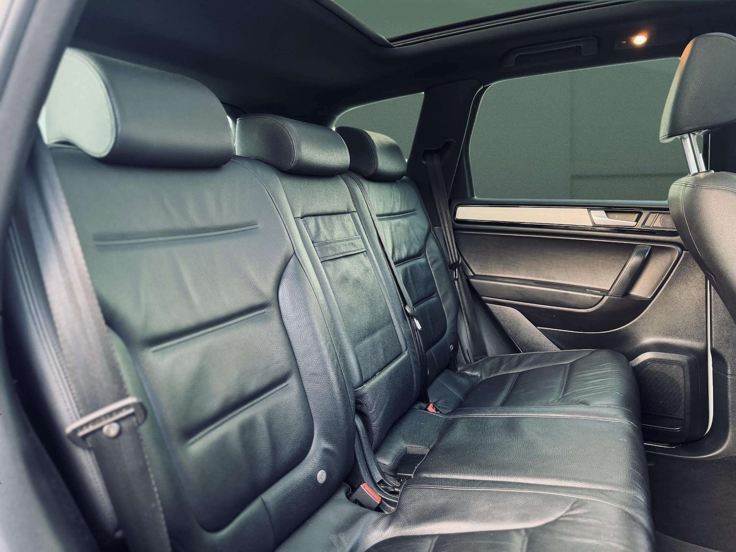 Used Volkswagen Touareg 2014 for sale - 76595243: Photo 46