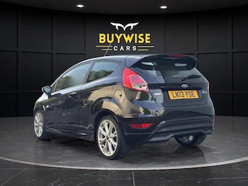 Used Ford Fiesta 2013 for sale - 75561044: Photo