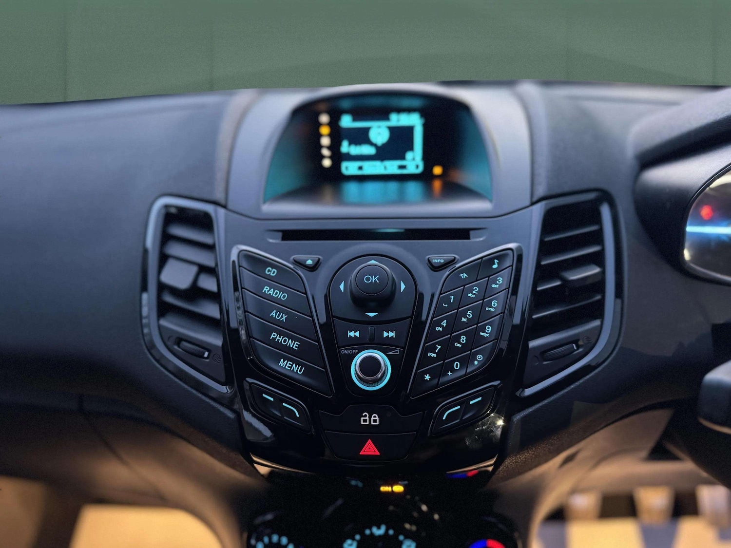 Used Ford Fiesta 2014 for sale - 76895034: Photo 18