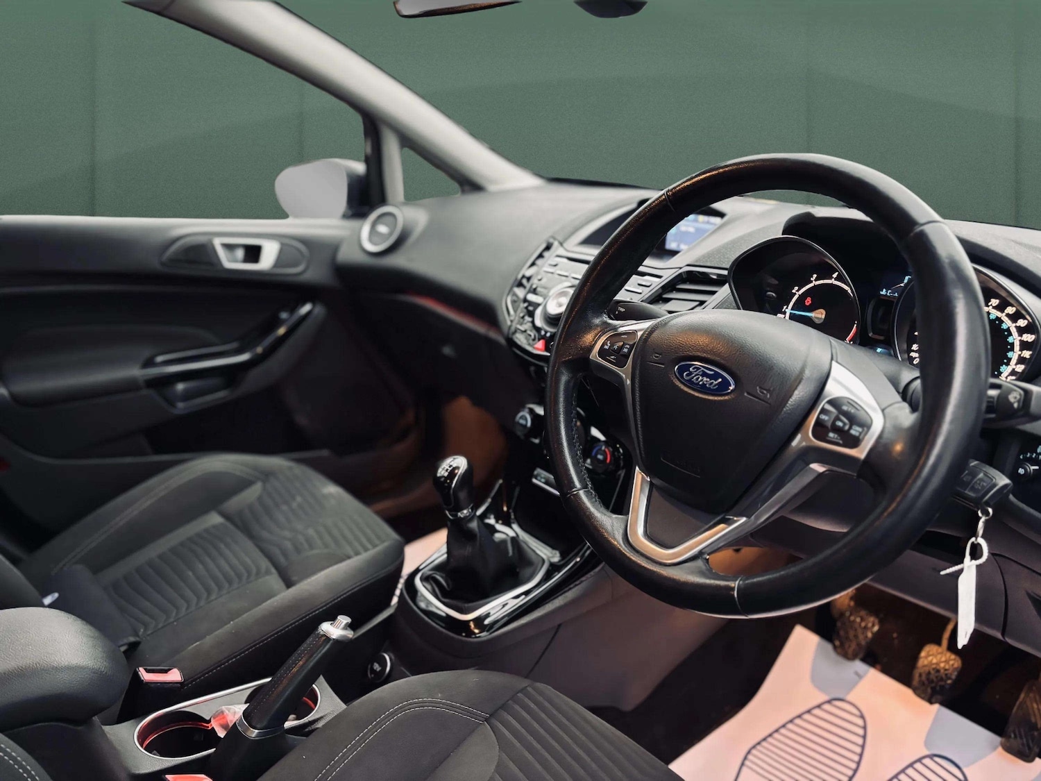 Used Ford Fiesta 2014 for sale - 77183271: Photo 9