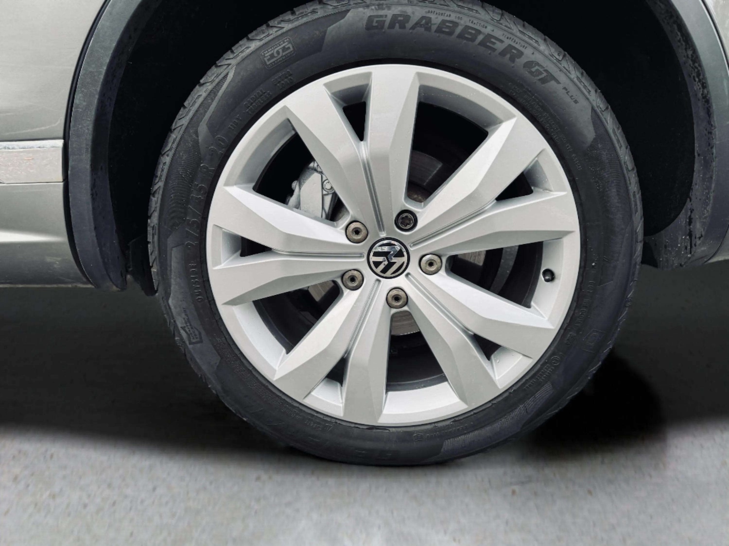 Used Volkswagen Touareg 2013 for sale - 76344613: Photo 8