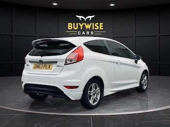 Used Ford Fiesta 2013 for sale - 77357591: Photo