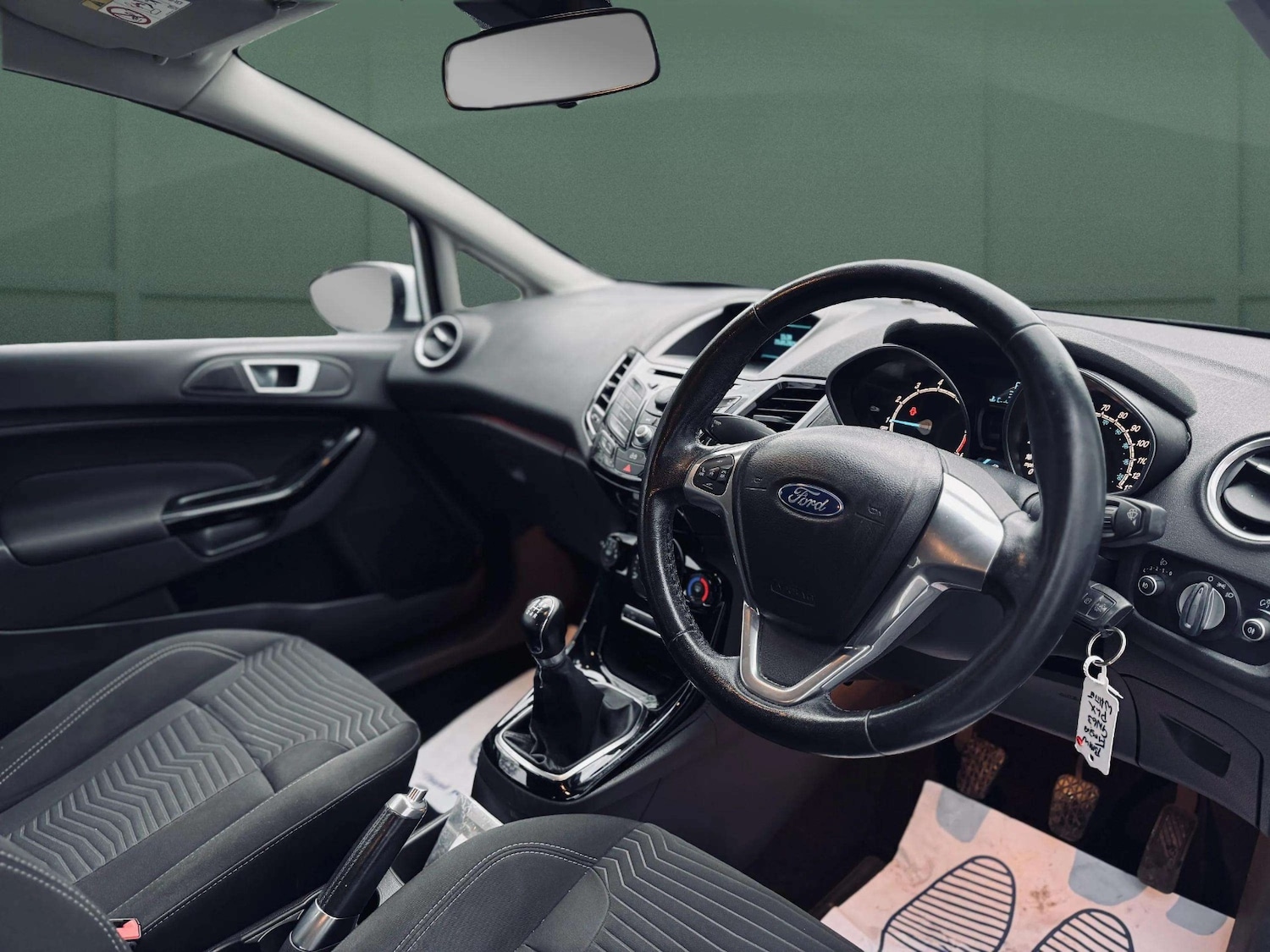 Used Ford Fiesta 2013 for sale - 77357591: Photo 9