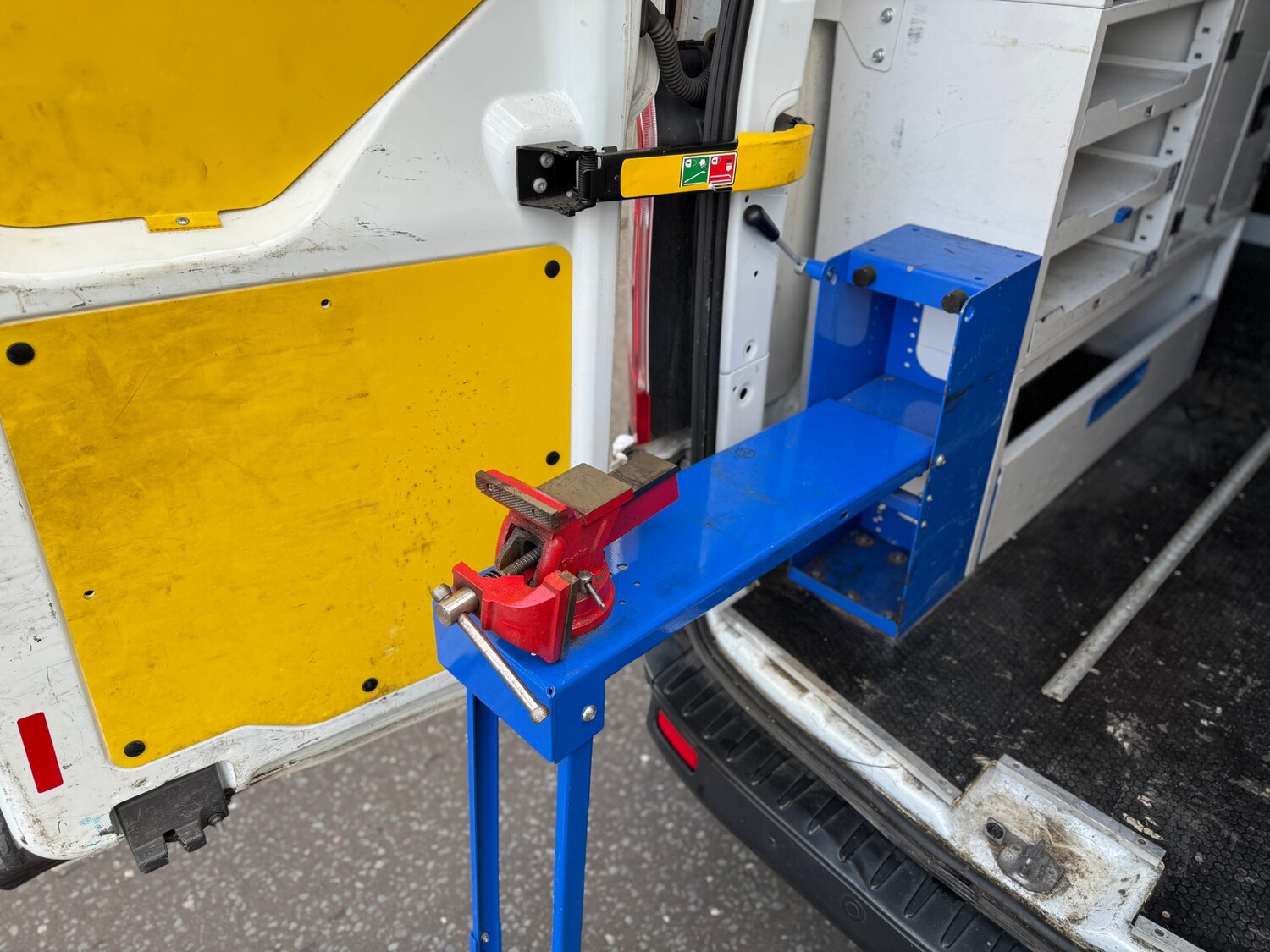 Vehicle 27